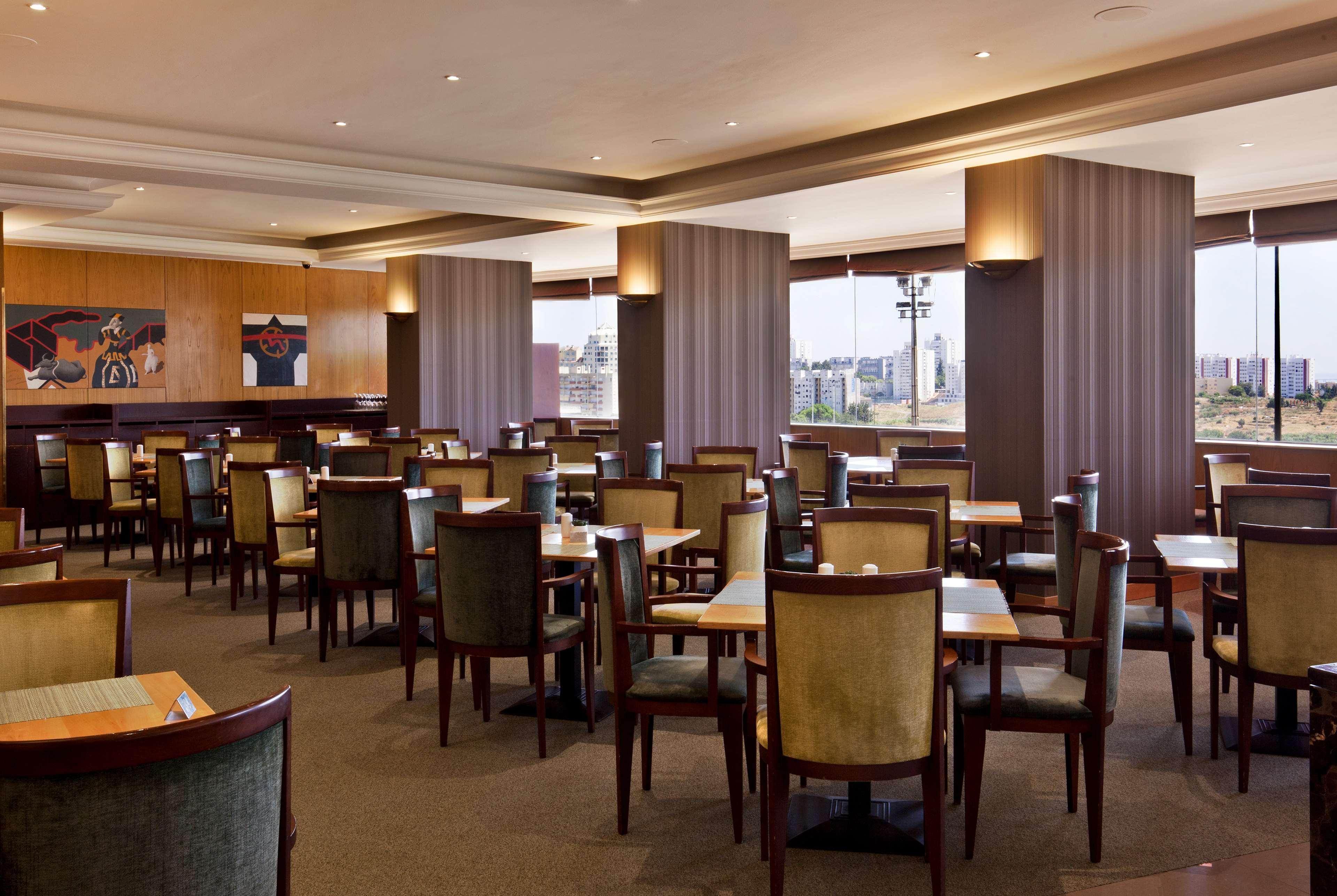 Ramada By Wyndham 4*