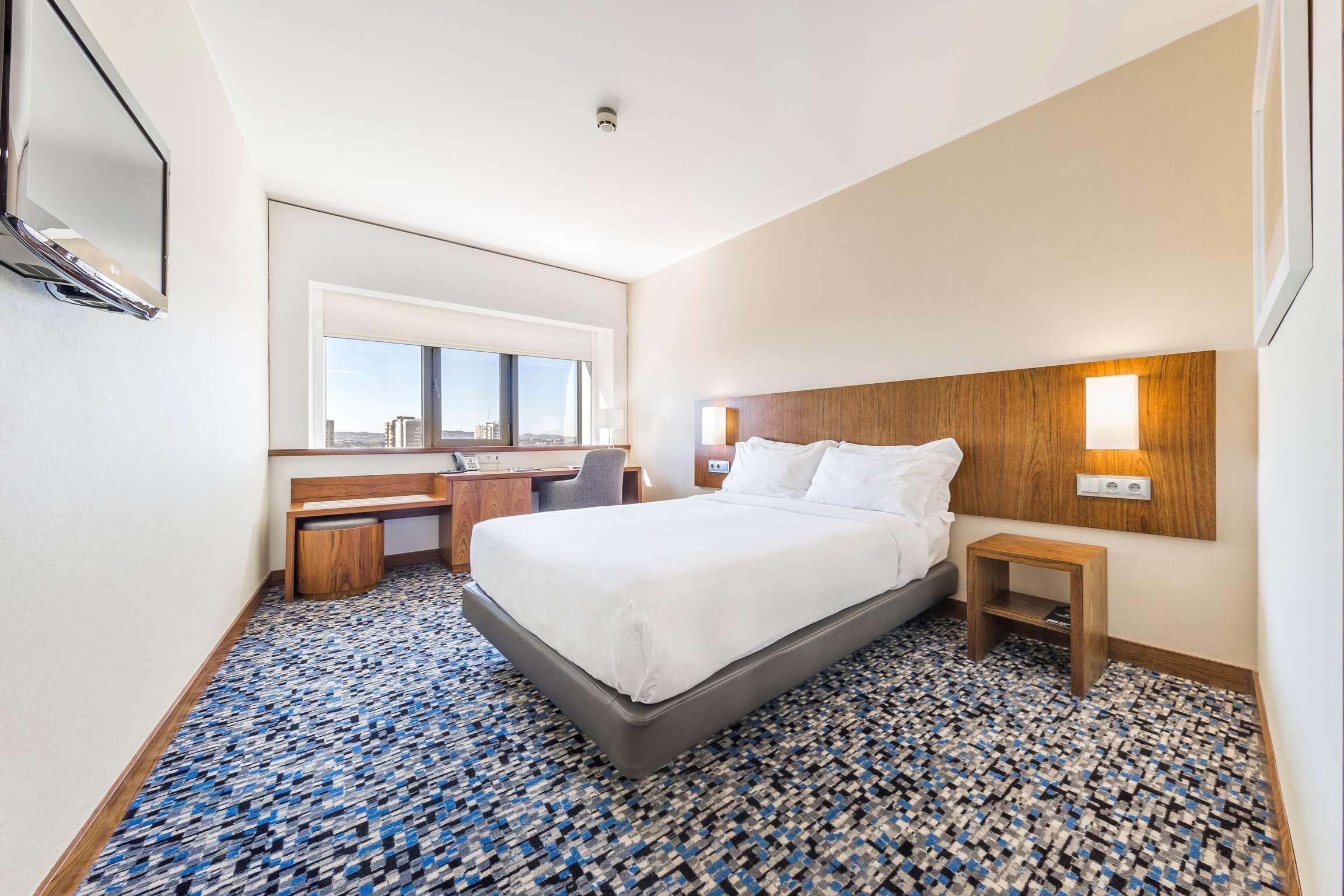 Hotel Ramada By Wyndham 4*