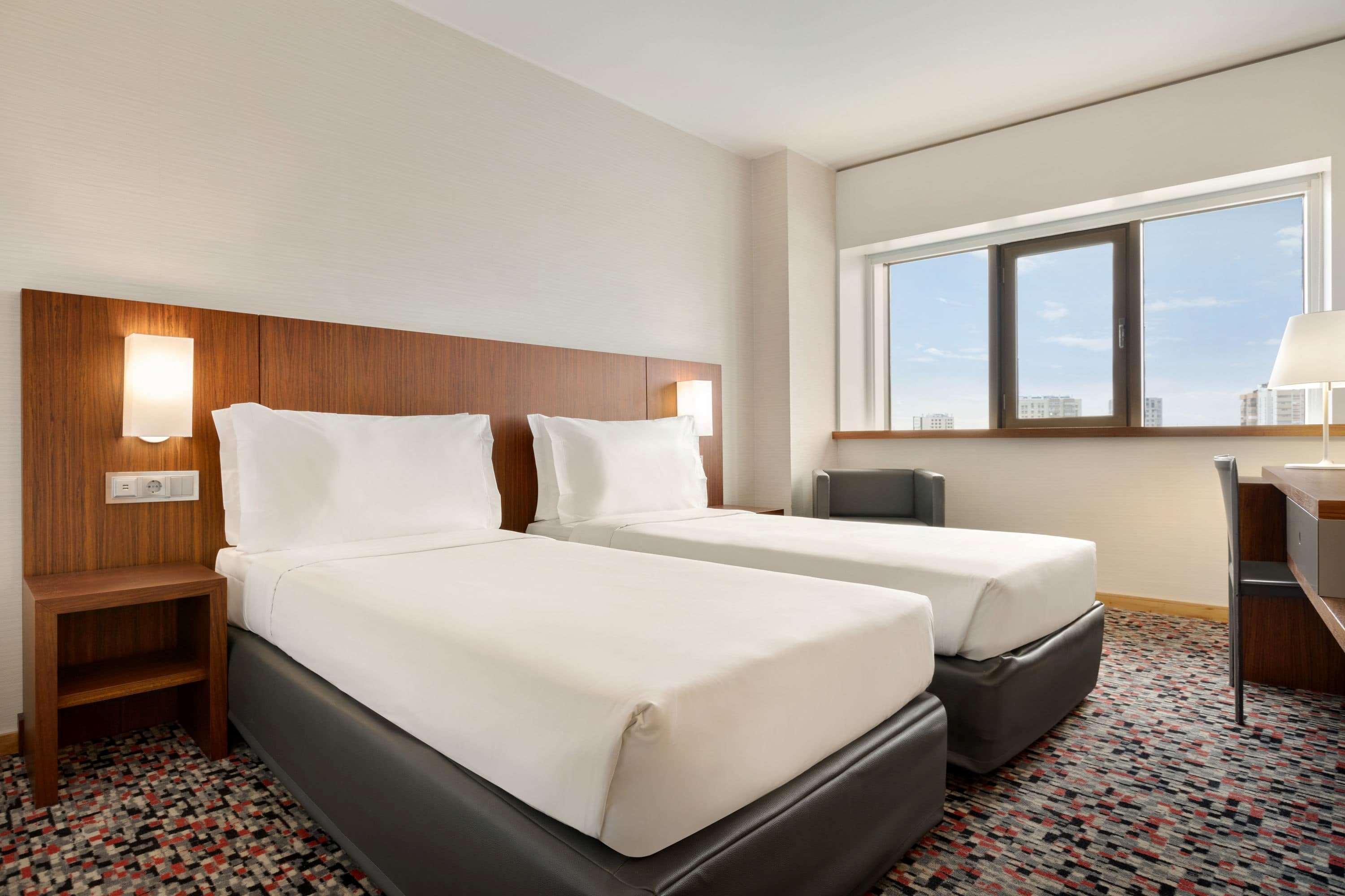 Ramada By Wyndham Hotel 4*