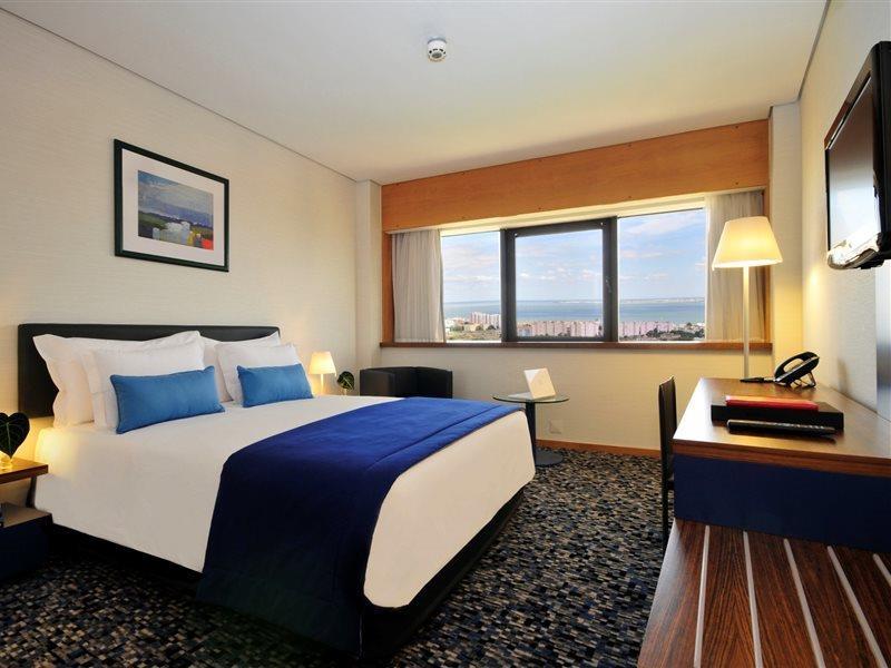 Ramada By Wyndham Lisboa