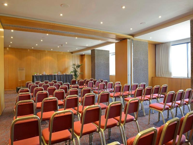 Hotel Ramada By Wyndham Lisboa