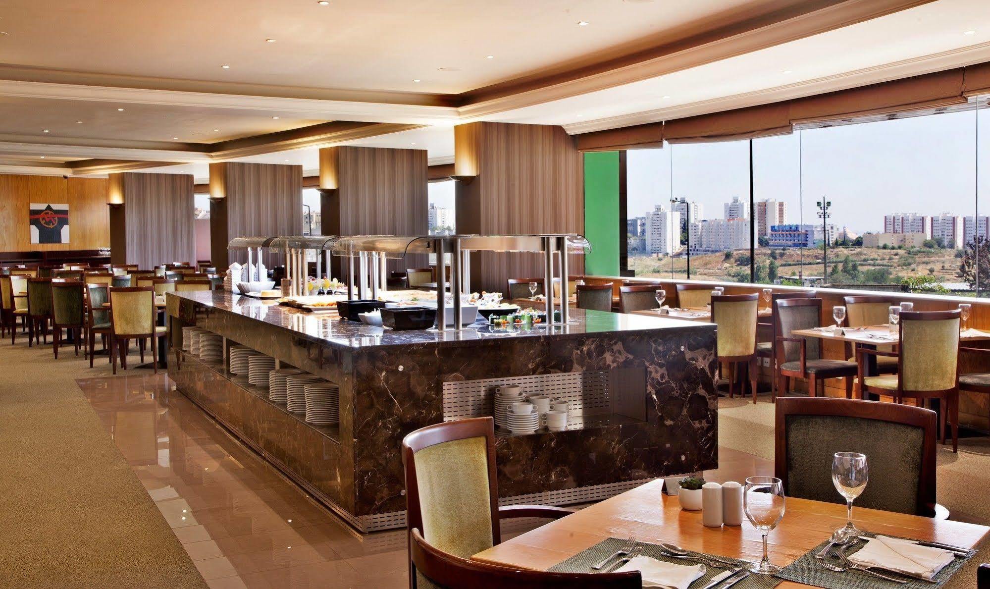 Ramada By Wyndham