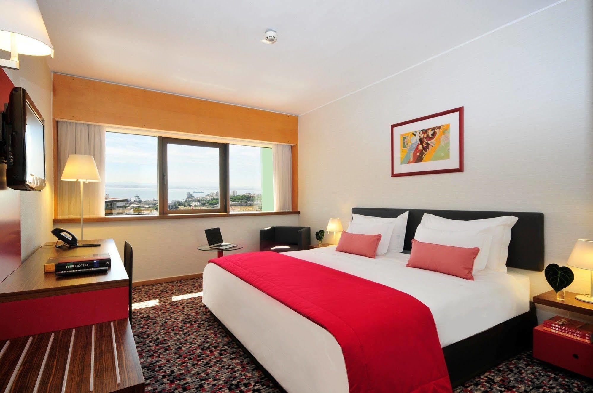 Ramada By Wyndham 4*